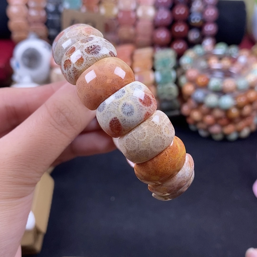 硅化珊瑚（珊瑚玉）未镶嵌手牌54