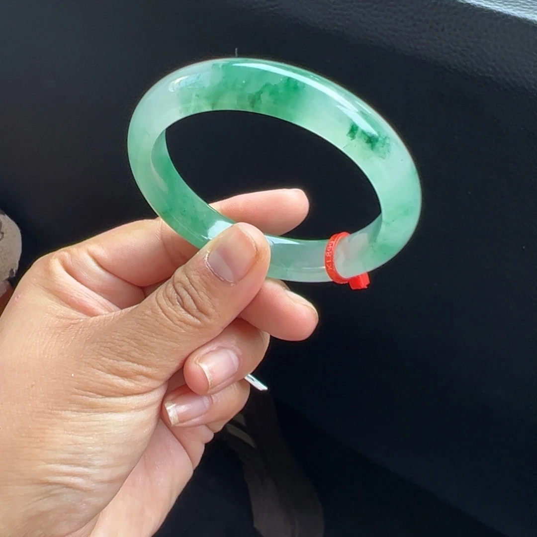 石英质玉未镶嵌手镯非洲翠5556