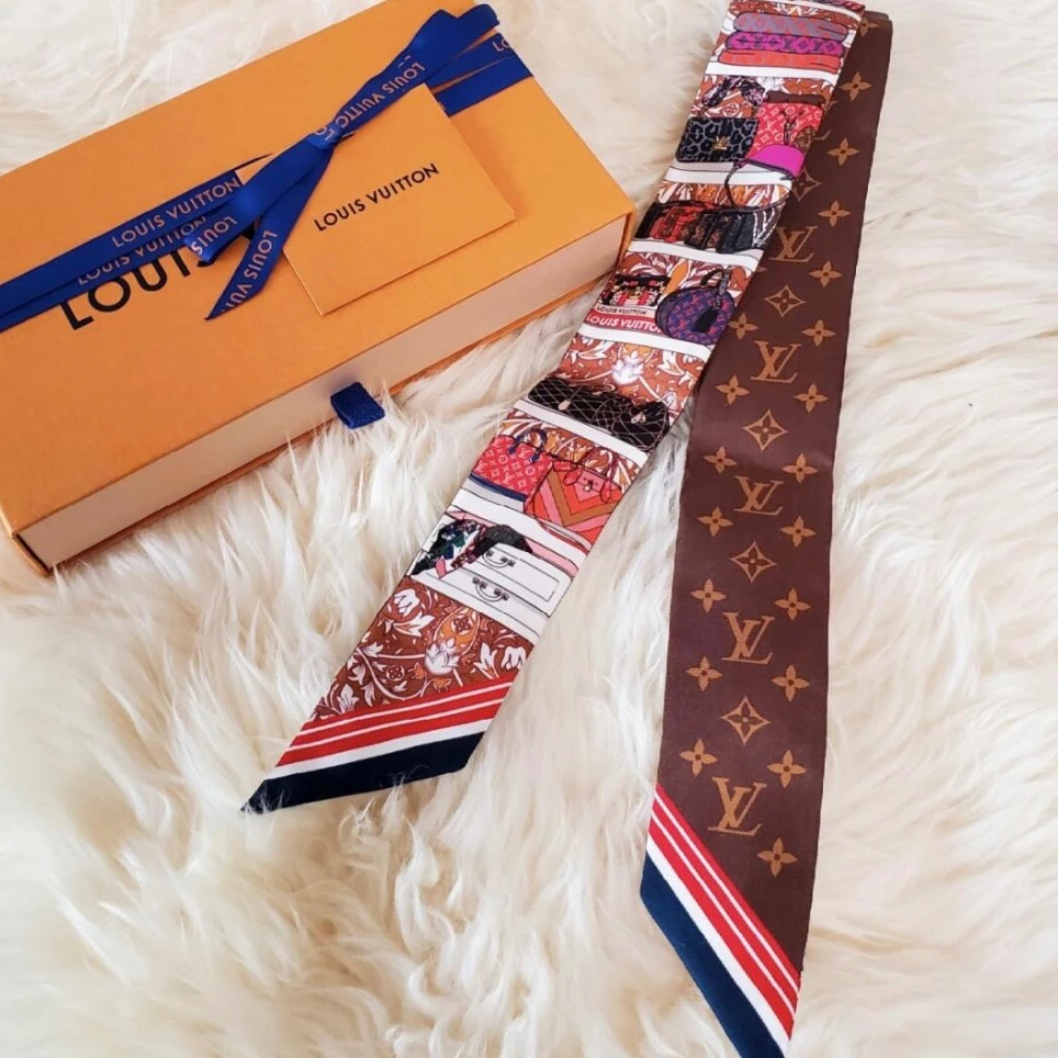 99新 LouisVuitton/路易威登 7姐专场/限定款老花 twilly  丝巾