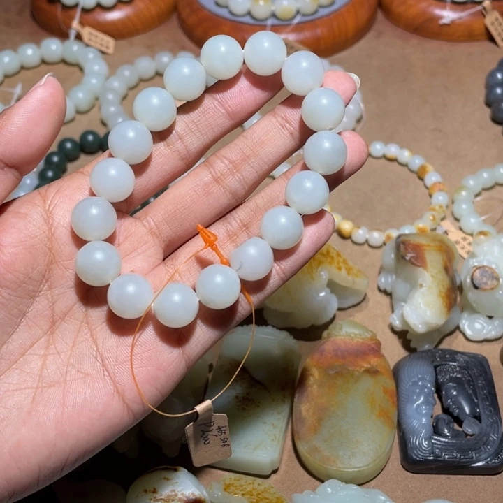 和田玉卡12圆珠未镶嵌观*觉