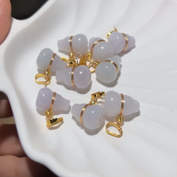 颈饰14K金镶嵌翡翠葫芦吊坠