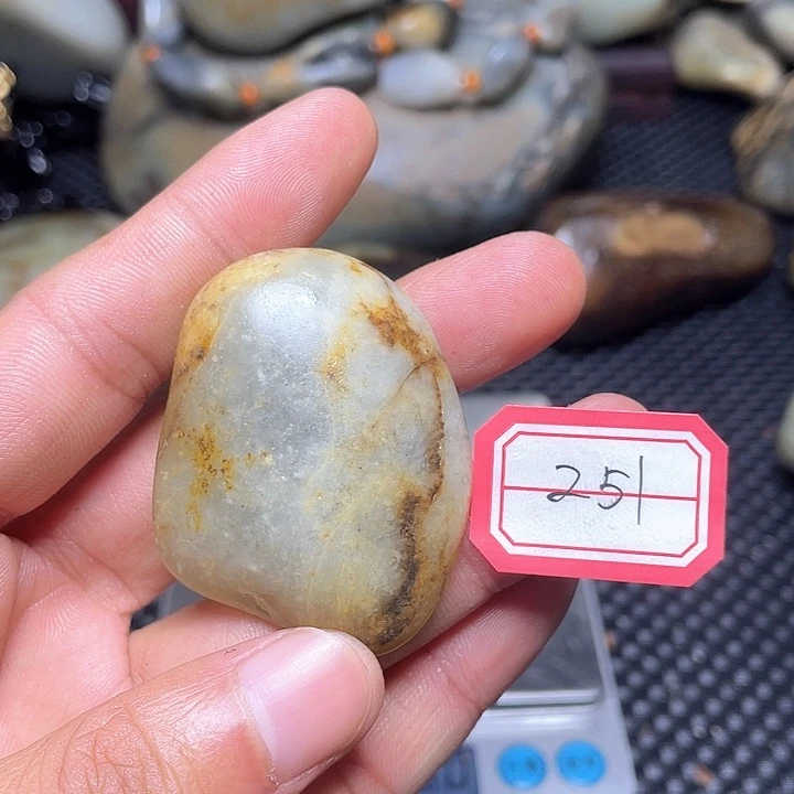 未镶嵌和田玉挂件251