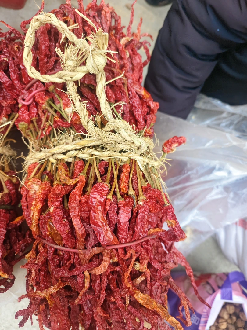（千城上品）贵州农家露天种植辣椒，自然嗮干