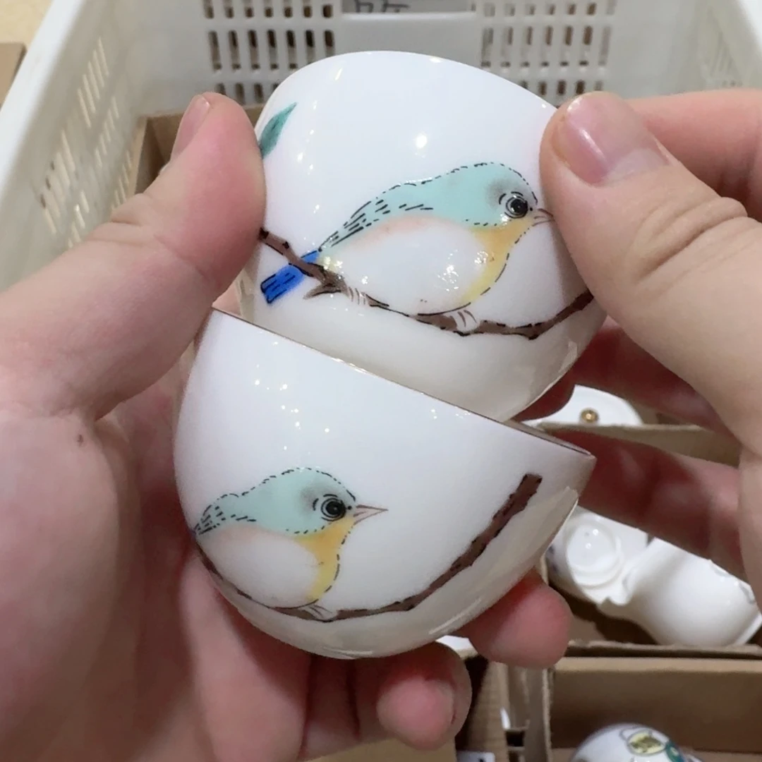 壶你好漂亮 56892556322