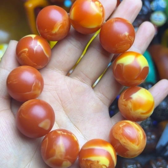 琥珀未镶嵌手链蜜蜡