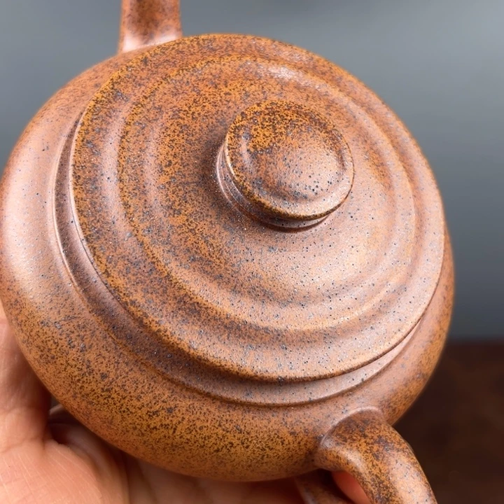 茶杯紫砂这两者在不同