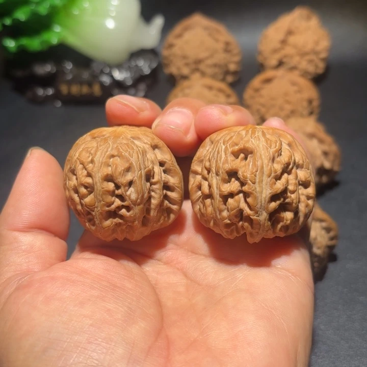 文玩核桃吊坠文玩核桃吊坠元宝39