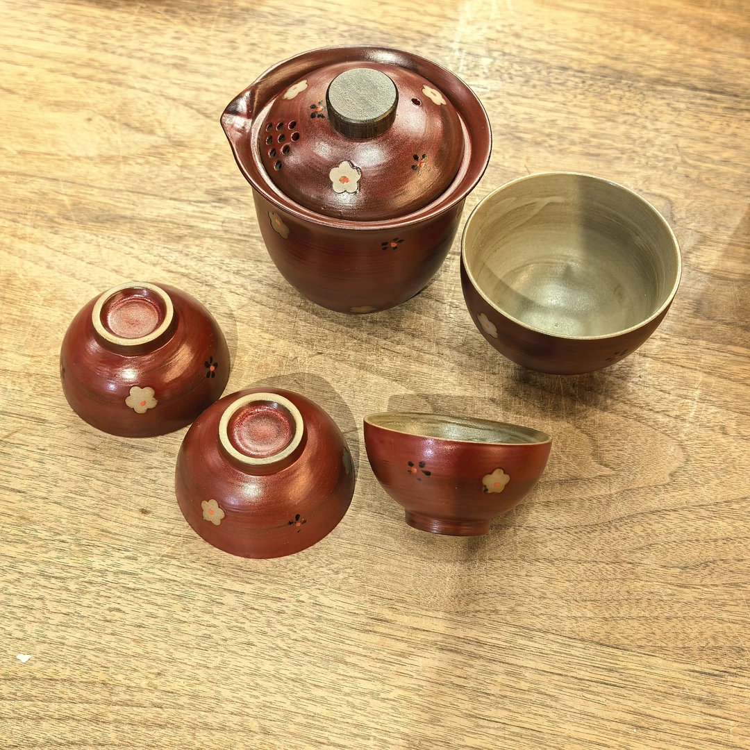 山楂红老陶泥手绘一壶三杯套装A11710