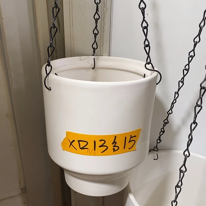 摆件陶陶盆有孔 瑕疵介意勿拍