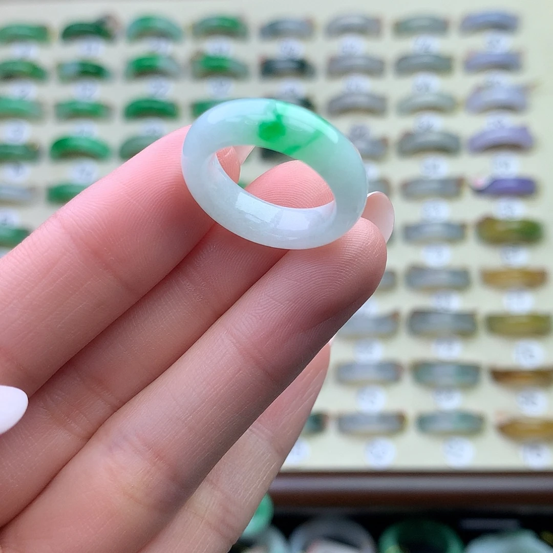 翡翠未镶嵌戒圈港10