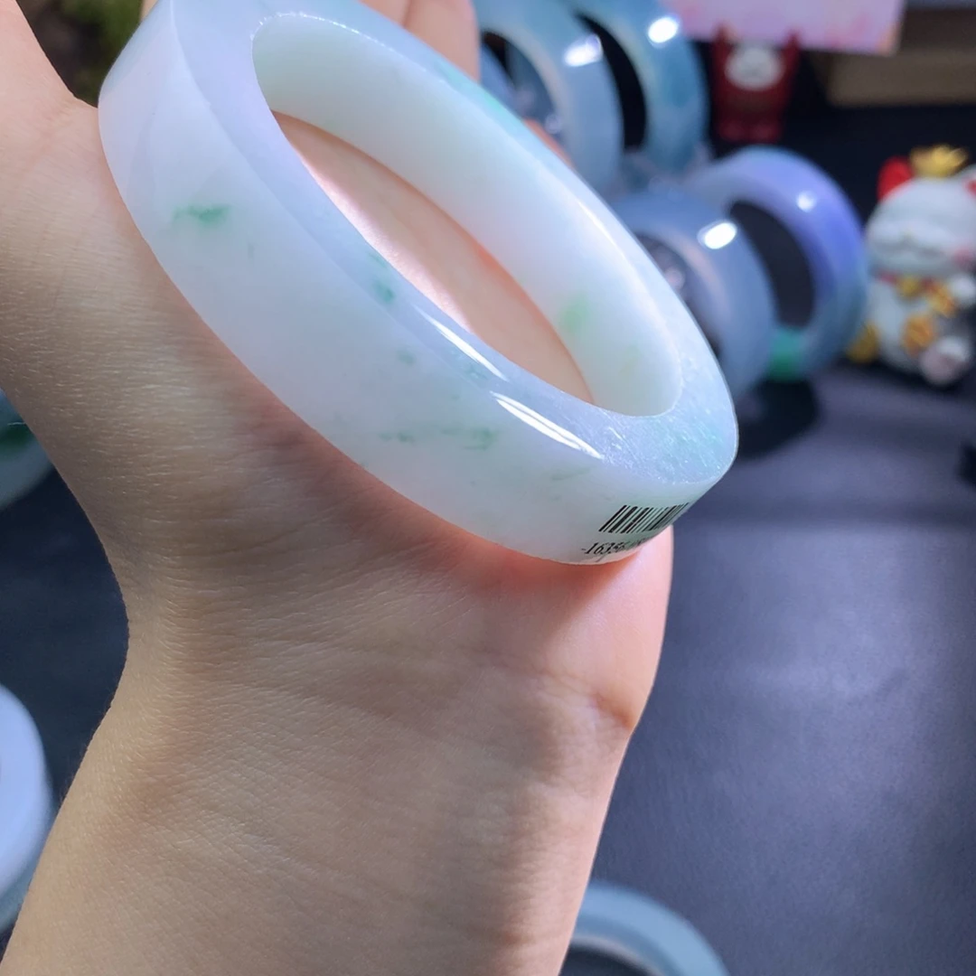 未镶嵌翡翠定制翡翠