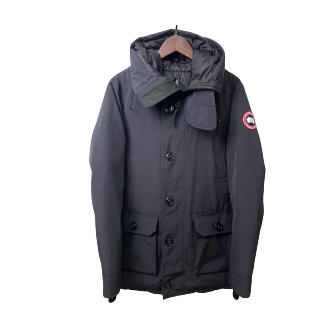 99新 CANADA GOOSE 羽绒服/L码/25353