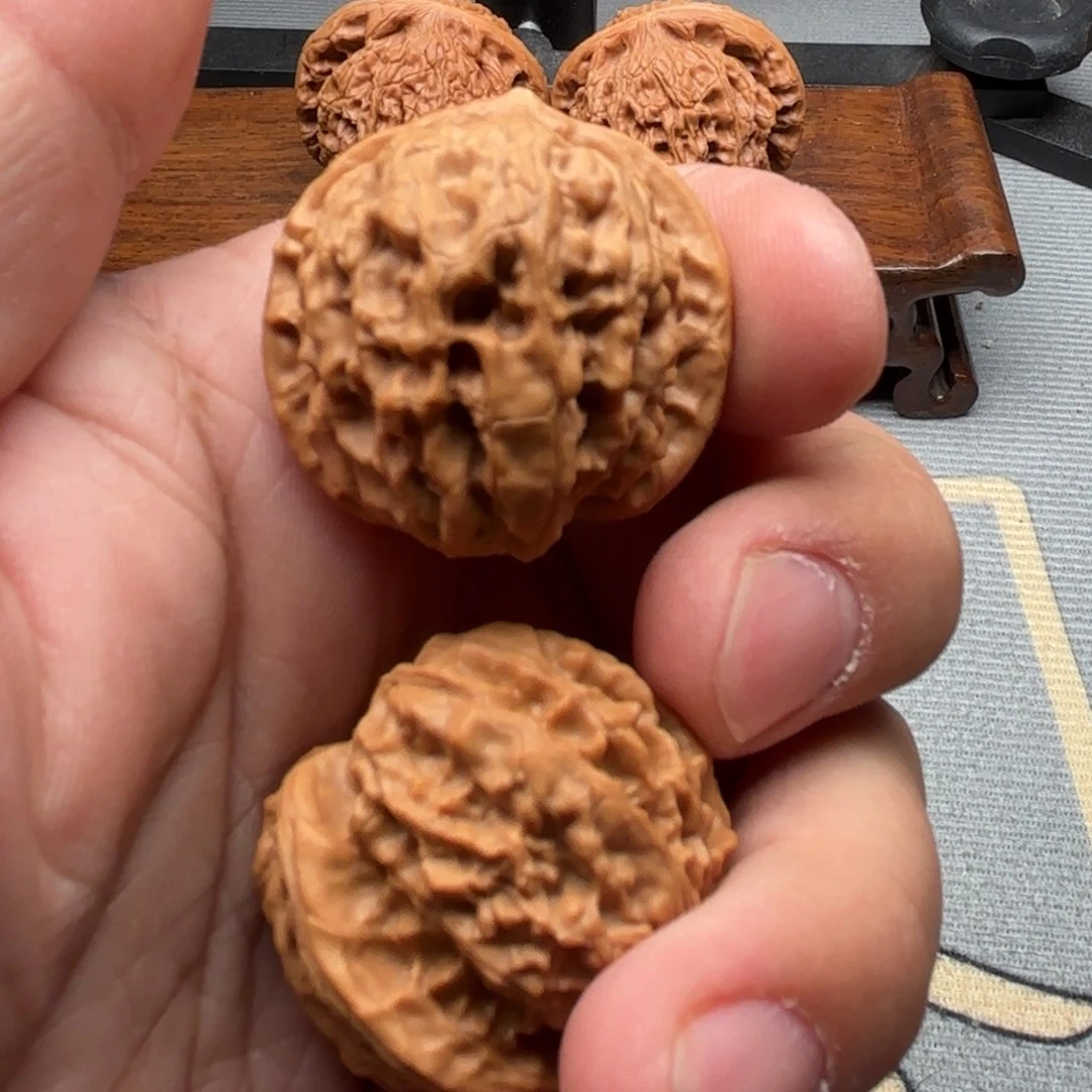 文玩核桃把件涂*狮子头6