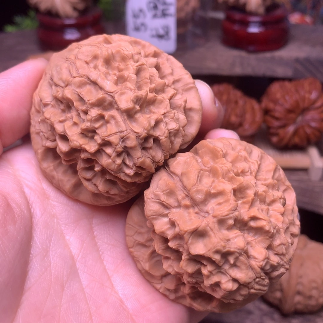 谪***吉文玩核桃吊坠50龙鼎全品