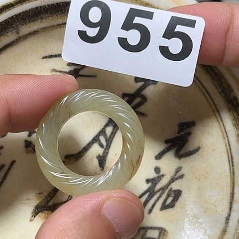 瓷片瓷器及器物有两部分主要分饰点三
