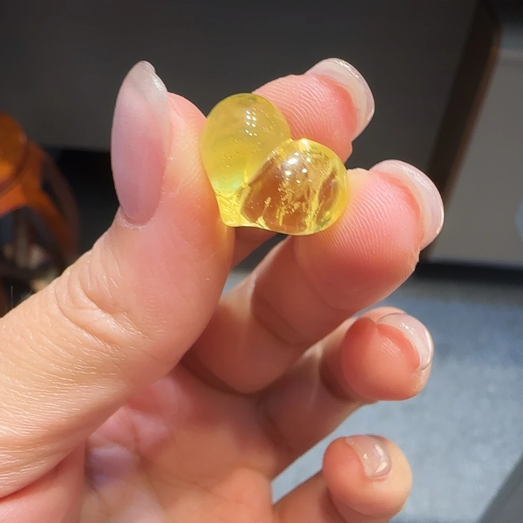 琥珀未镶嵌珠宝奇石