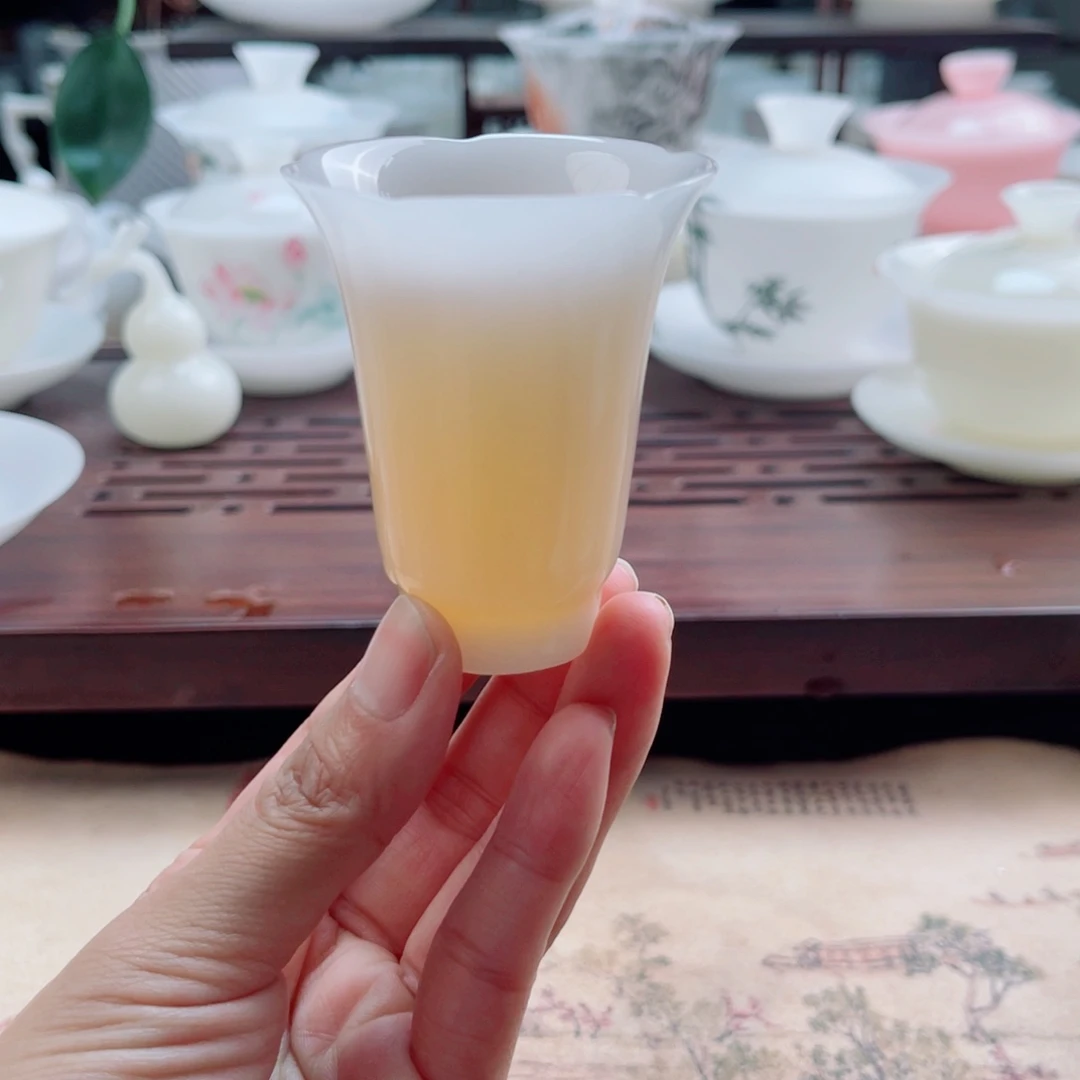 花口杯50毫升牛奶送价值投资
