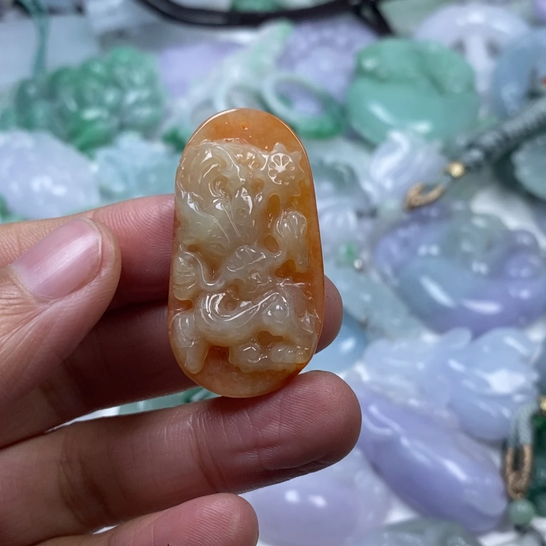 颈饰未镶嵌翡翠谢*翡翠