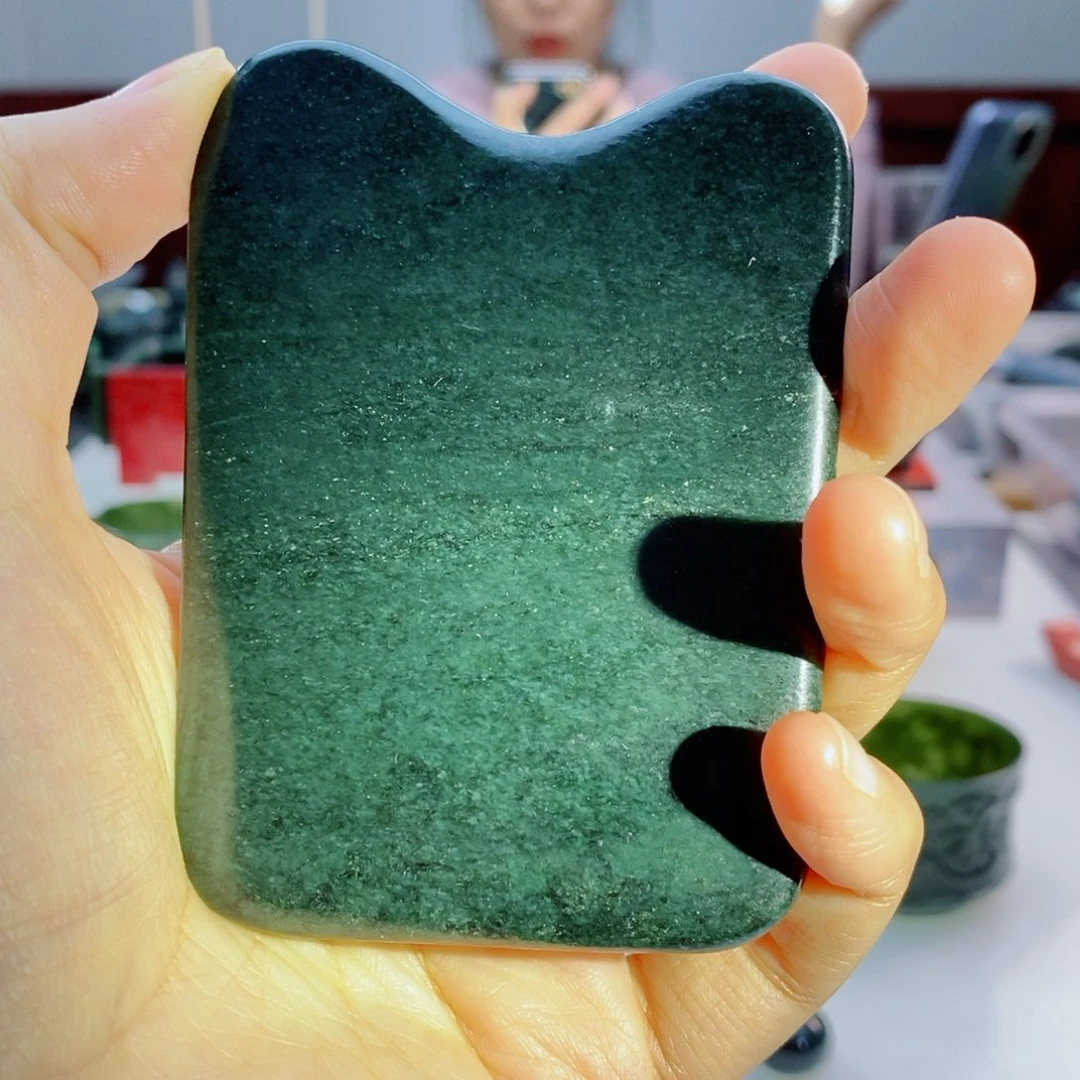 未镶嵌和田玉摆件