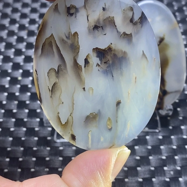 玛瑙/玉髓颈饰未镶嵌毅*