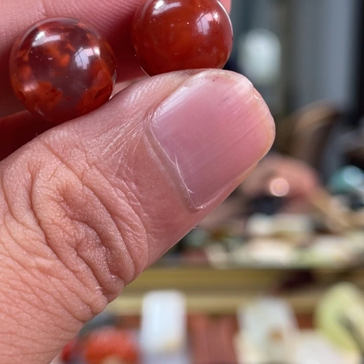 颈饰未镶嵌南红玛瑙