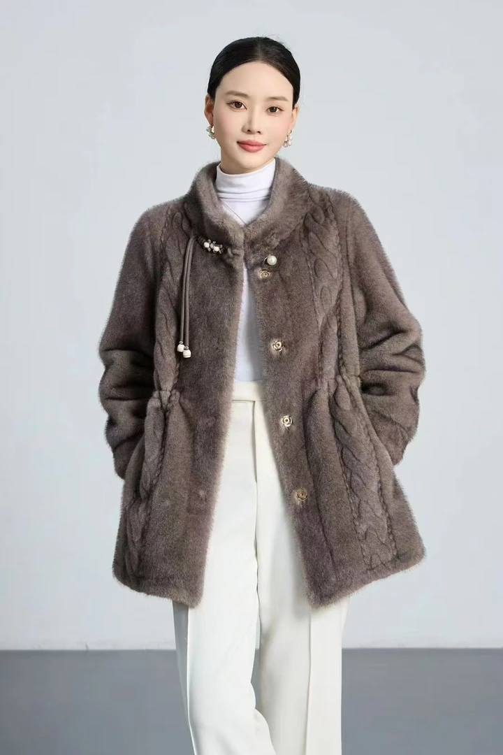 海宁女整大衣2025秋冬新款皮毛一体外套气质