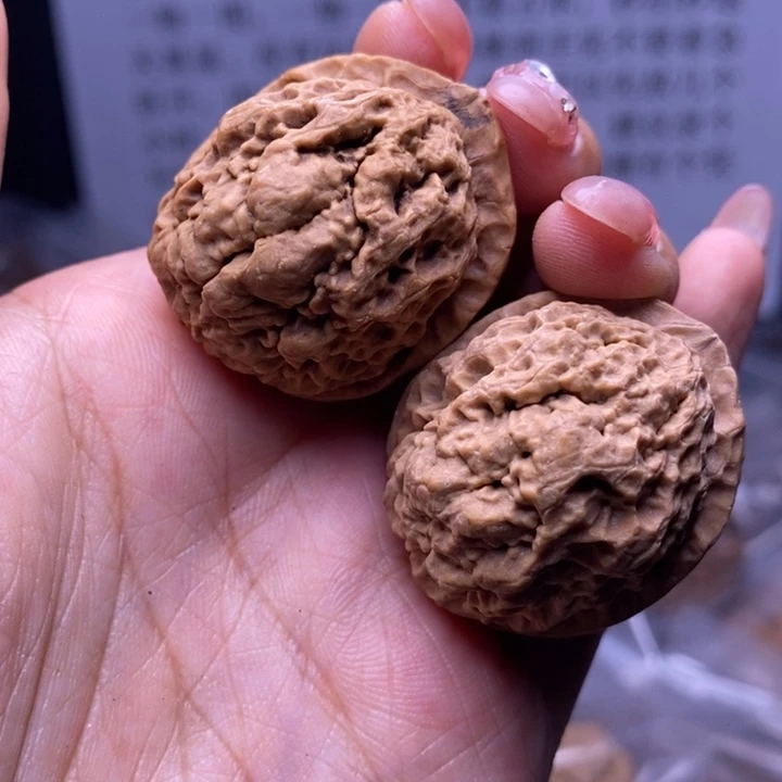 核桃云南野生铁核桃68号36mm