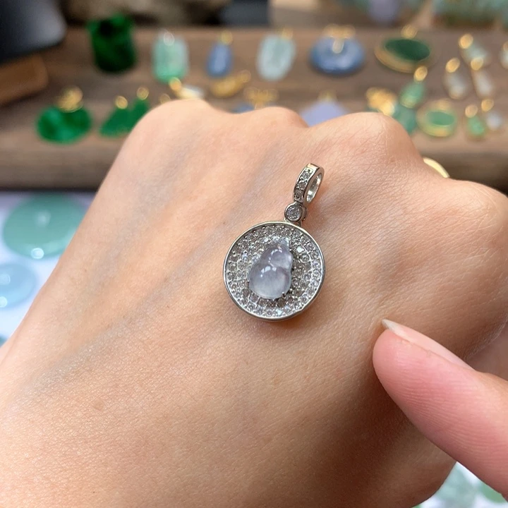 翡翠颈饰银S925镶嵌葫芦