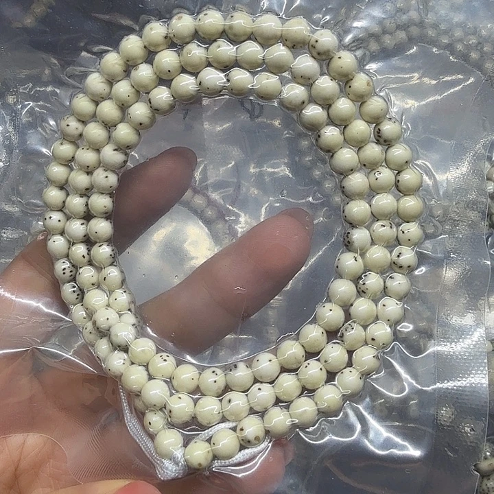 星月菩提手串石玉料6圆月留白