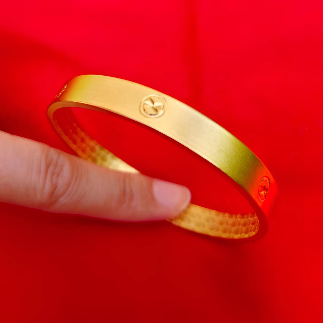 合金手镯 钻文手镯手环黄金色时尚简约款