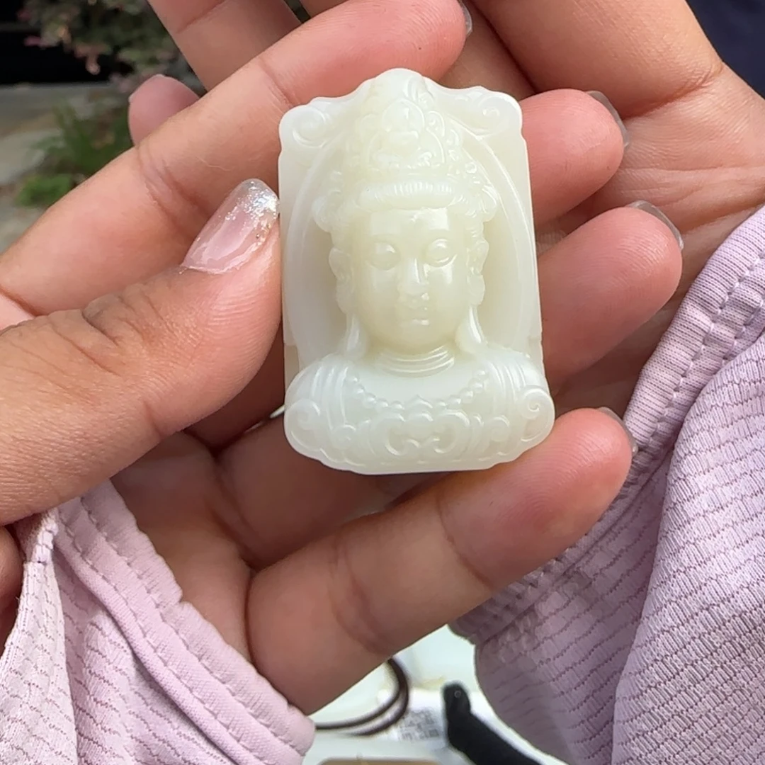 颈饰未镶嵌和田玉米达