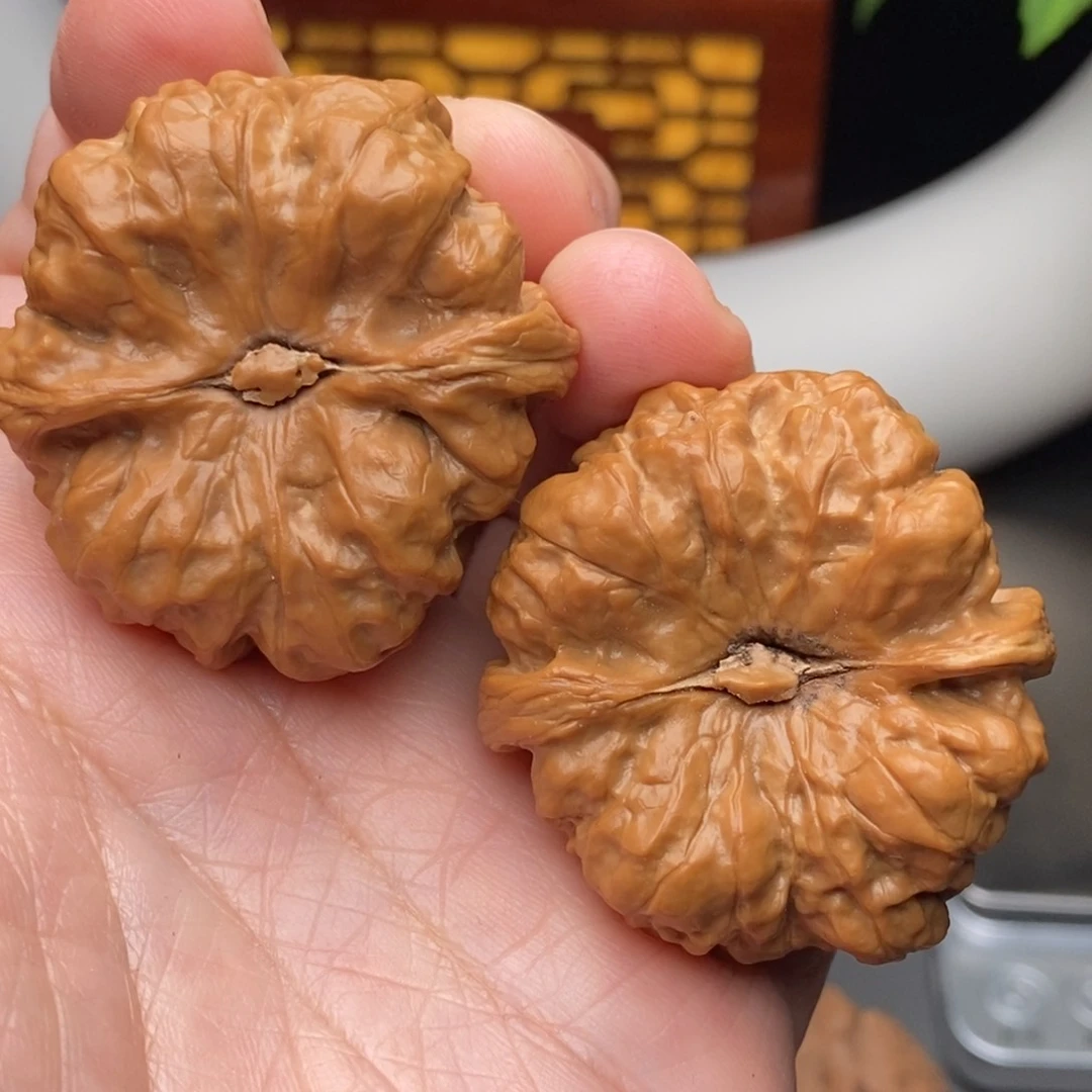 文玩核桃把件和**尘蛤蟆头41