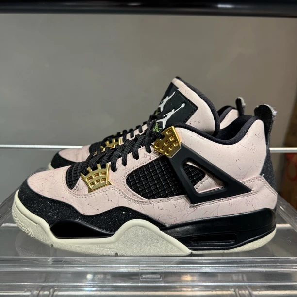 95新 maje 40码 无盒 AJ4 大理石 黑粉 篮球鞋