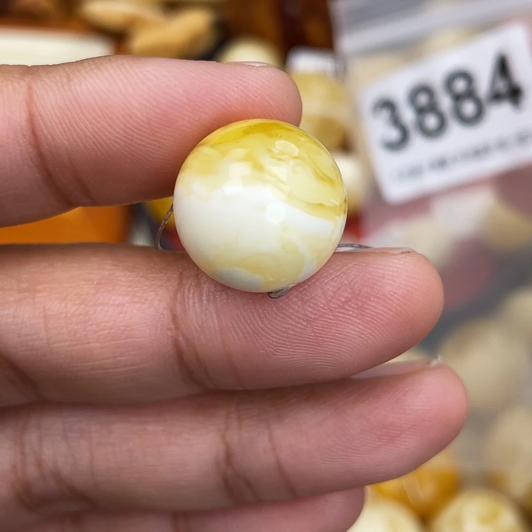 蜜蜡未镶嵌珠宝奇石粉16.8