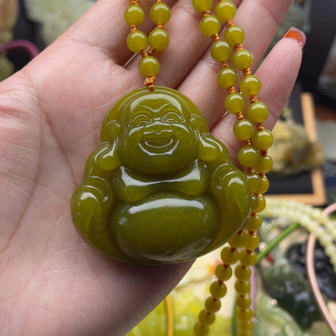 蛇纹石玉颈饰未镶嵌