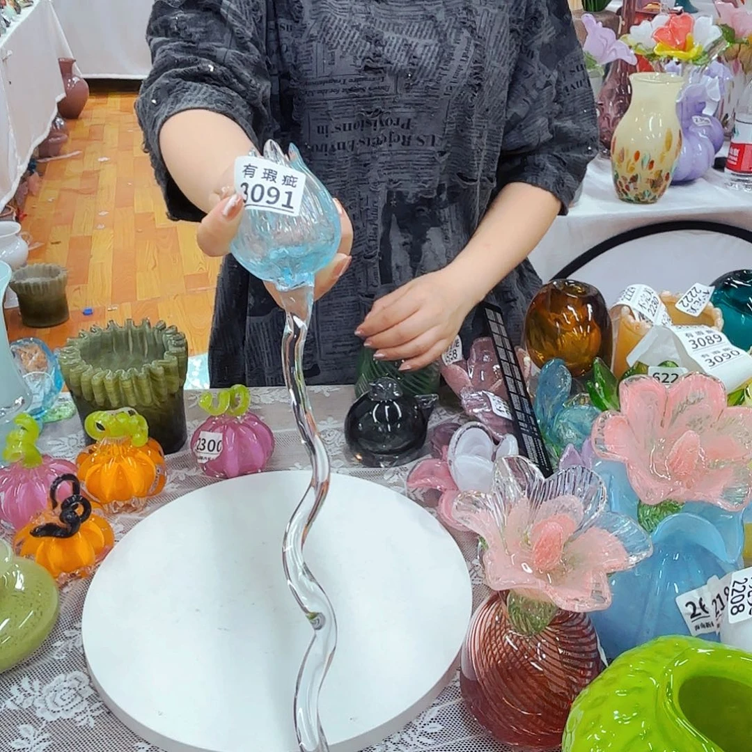 安妮琉璃花瓶摆件瑕疵