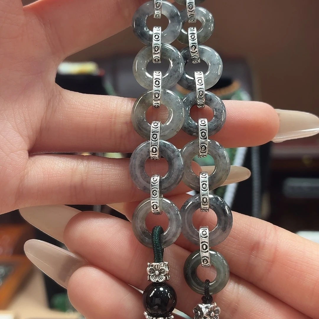 翡翠未镶嵌耳饰多样性发一手串