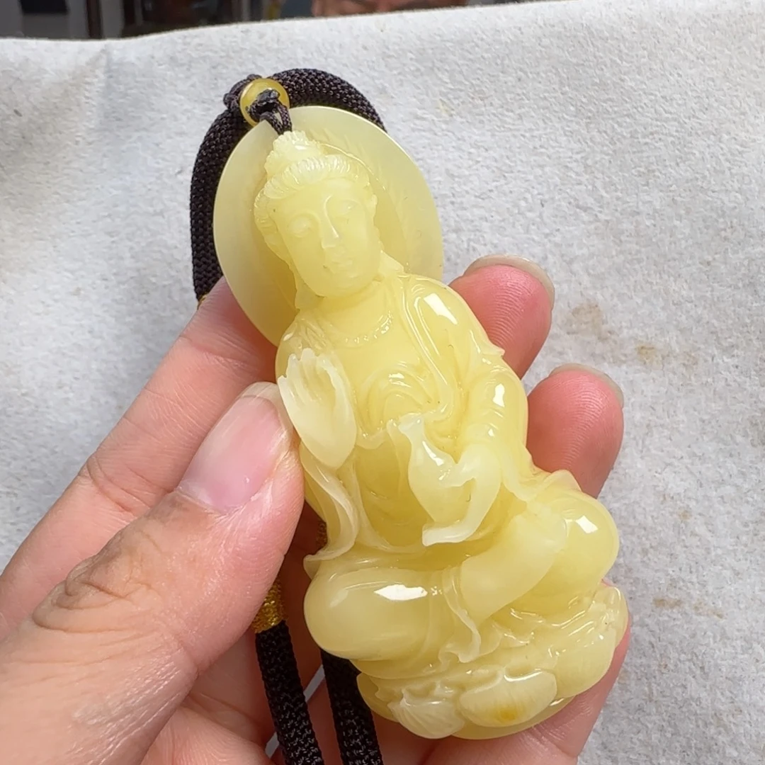 蜜蜡未镶嵌珠宝奇石