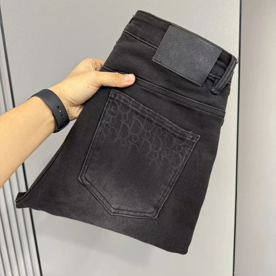 秋冬新款牛仔裤男款潮流水洗做旧男裤时尚暗纹印花小脚裤修身显瘦