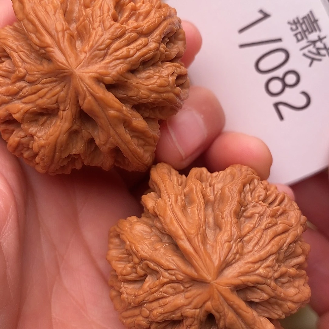 把件文玩核桃47粗筋