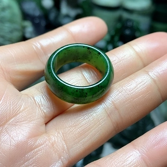 未镶嵌和田玉（糖玉）珠宝半成品