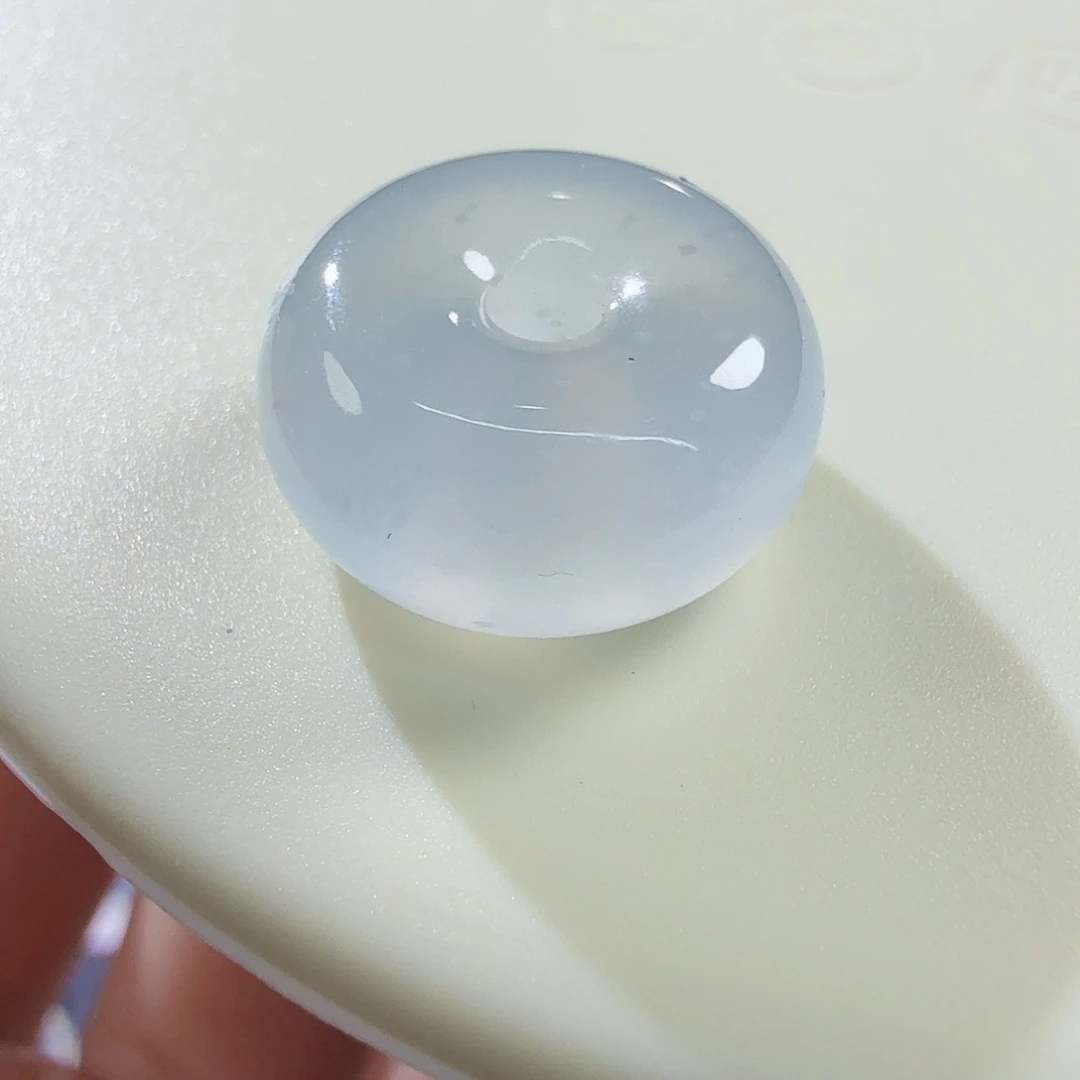 翡翠未镶嵌颈饰木纳肉扣