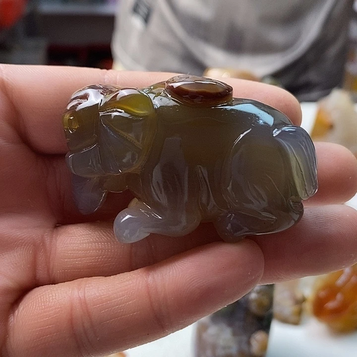 玛瑙/玉髓未镶嵌颈饰