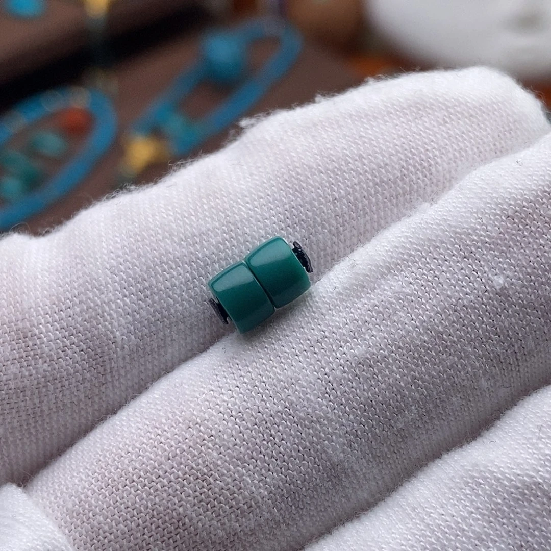 文***强绿松石未镶嵌绿松石配饰