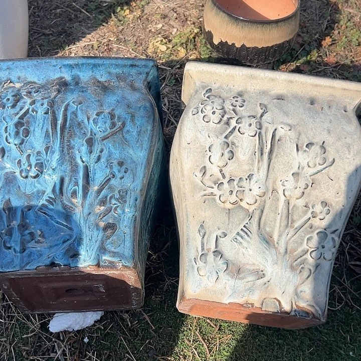 红陶口20高24。。。。。。。