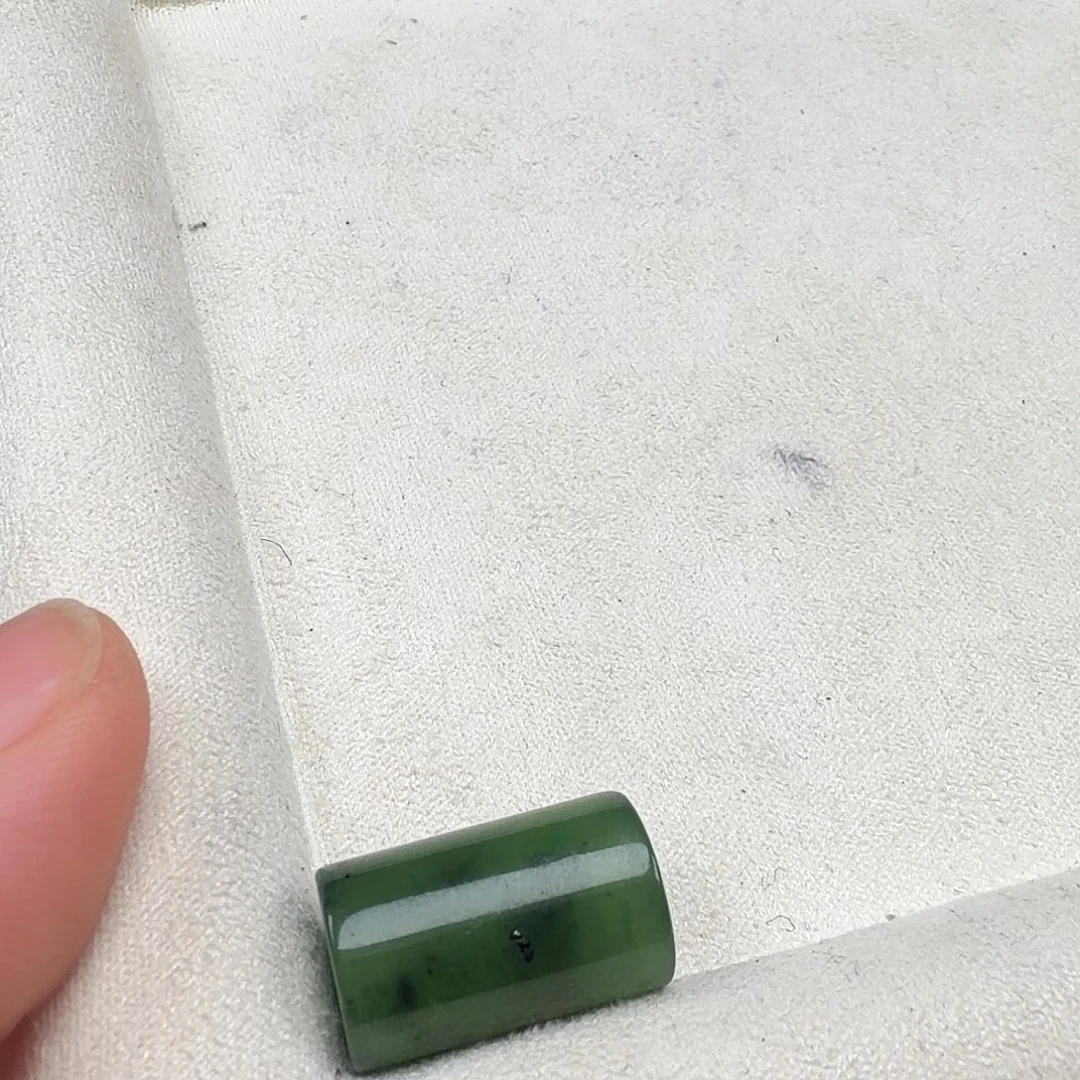 随***意和田玉（碧玉）未镶嵌手链