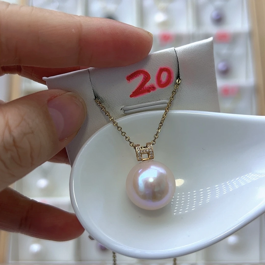 吊坠(赠链)18K金镶嵌淡水珍珠15mm粉光