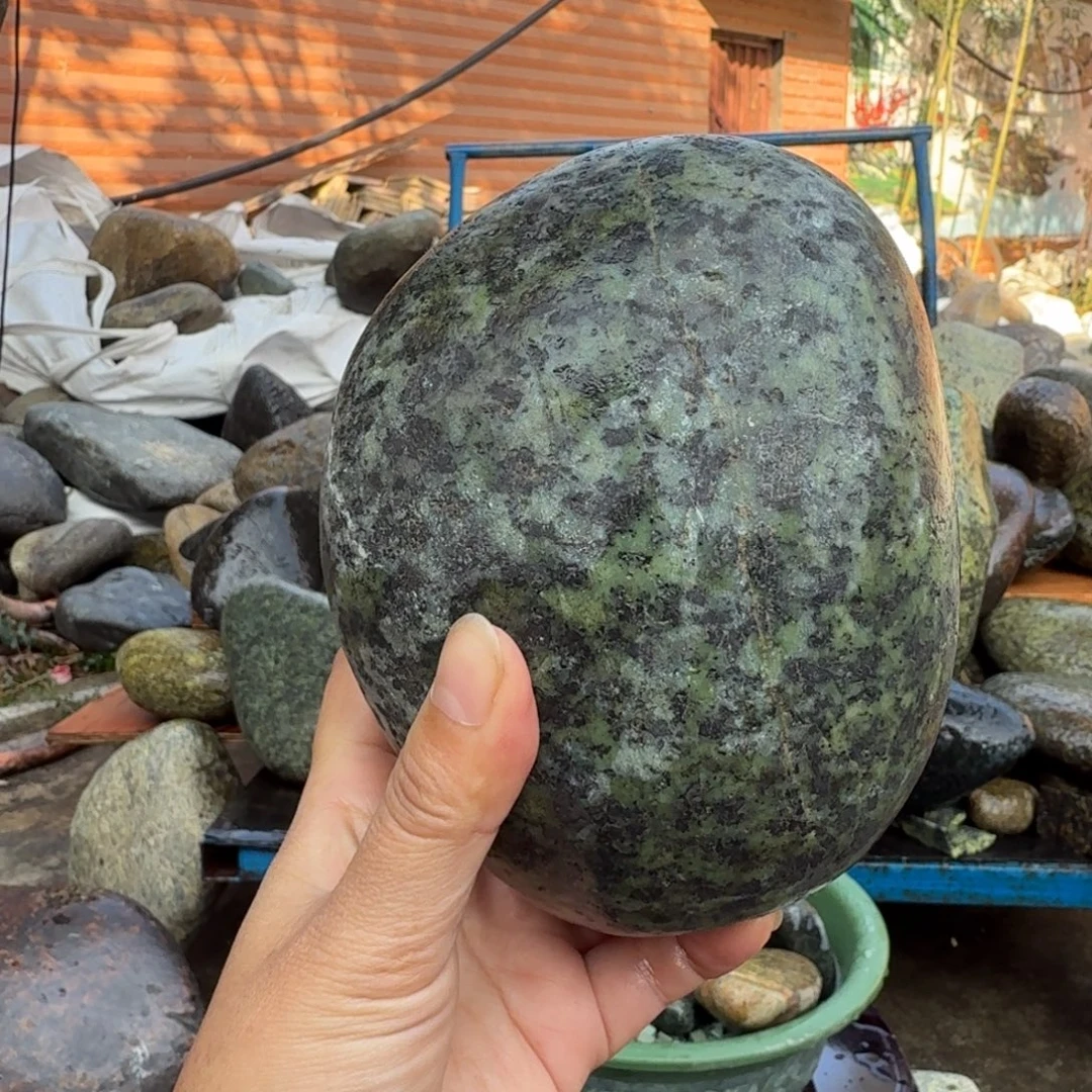 @***特蛇纹石玉未镶嵌天然原石摆件工艺