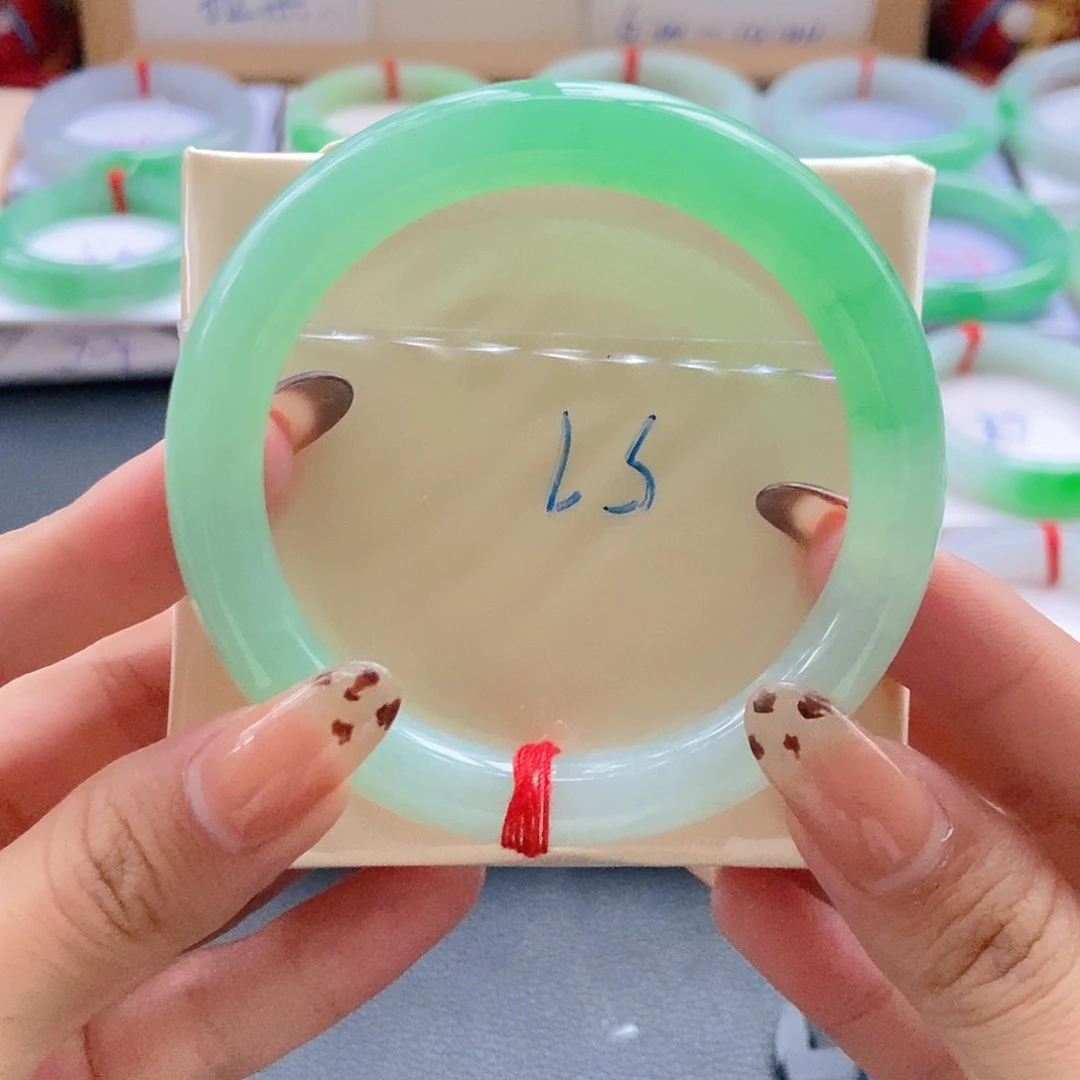 未镶嵌手镯翡翠16号