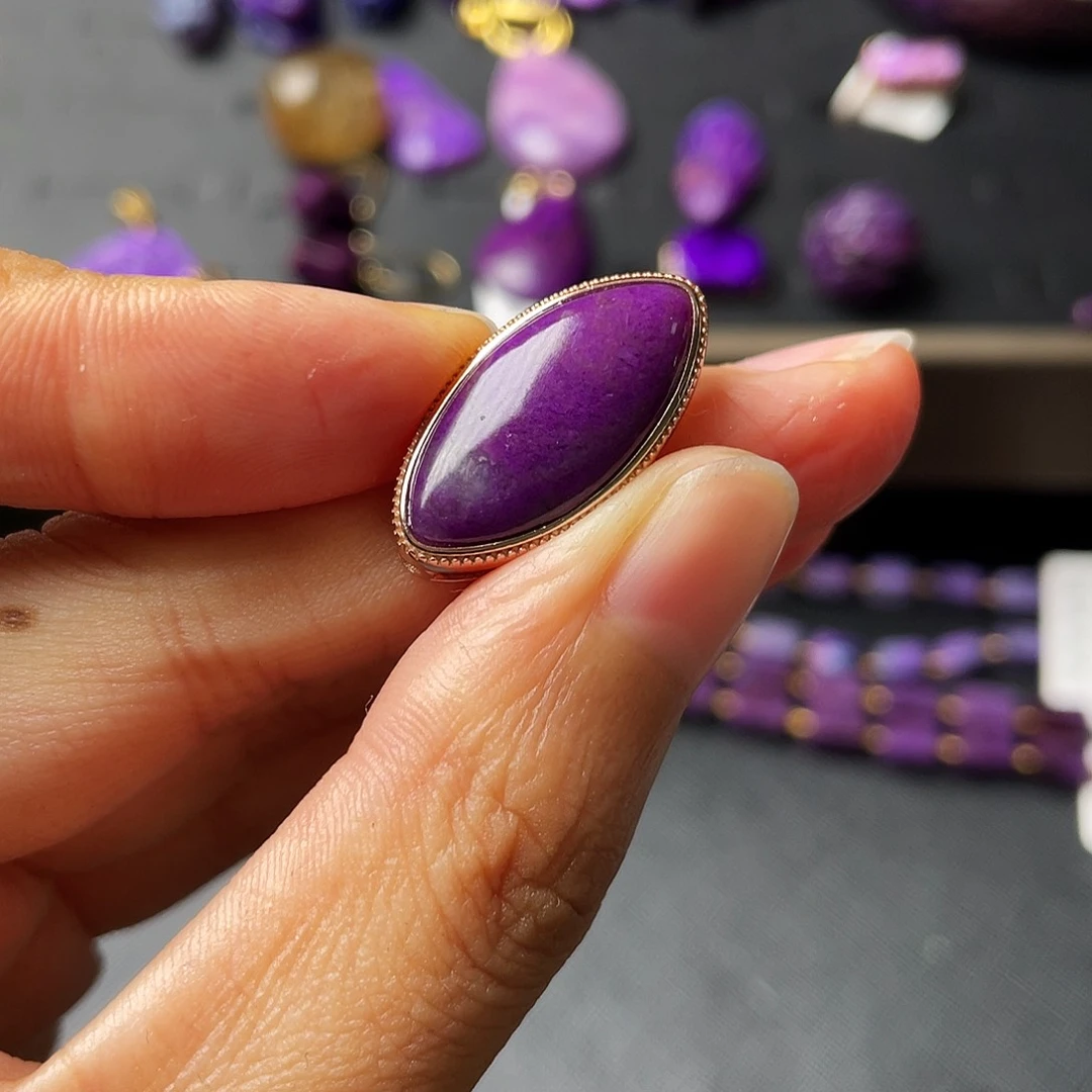 苏纪石（舒俱来）盒子银S925镶嵌